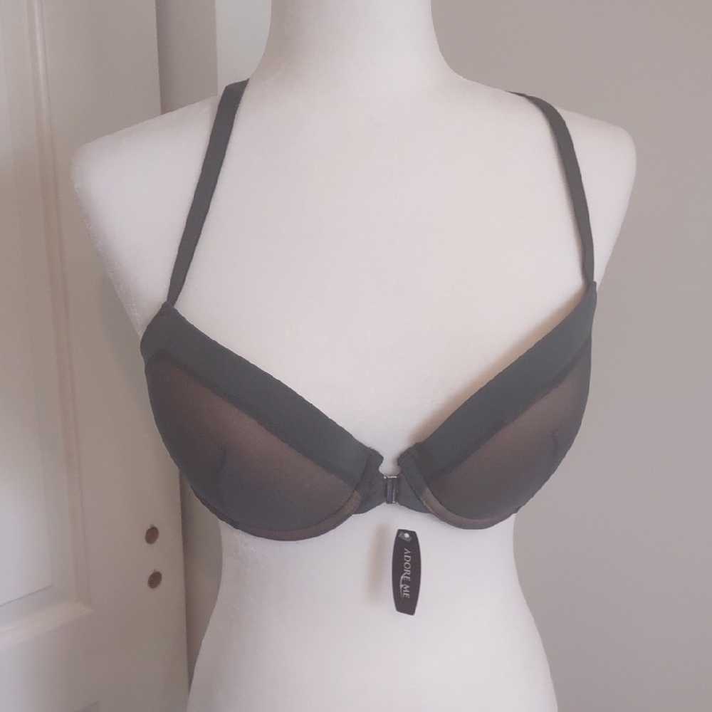 Adore Me Urban Chic Racer Back Front Clasp Padded Bra Size 38C NWT